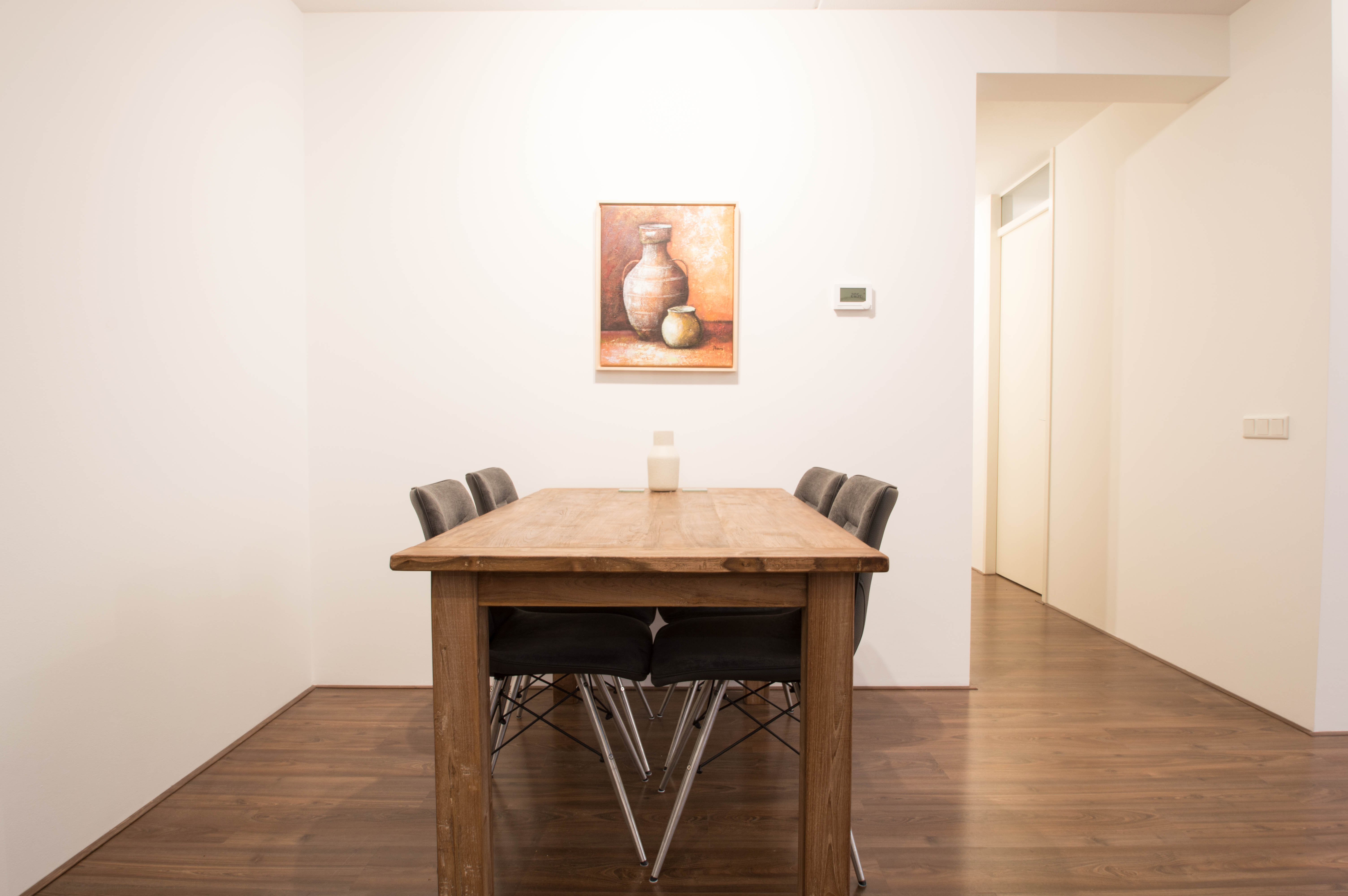 Property image 0 for 6