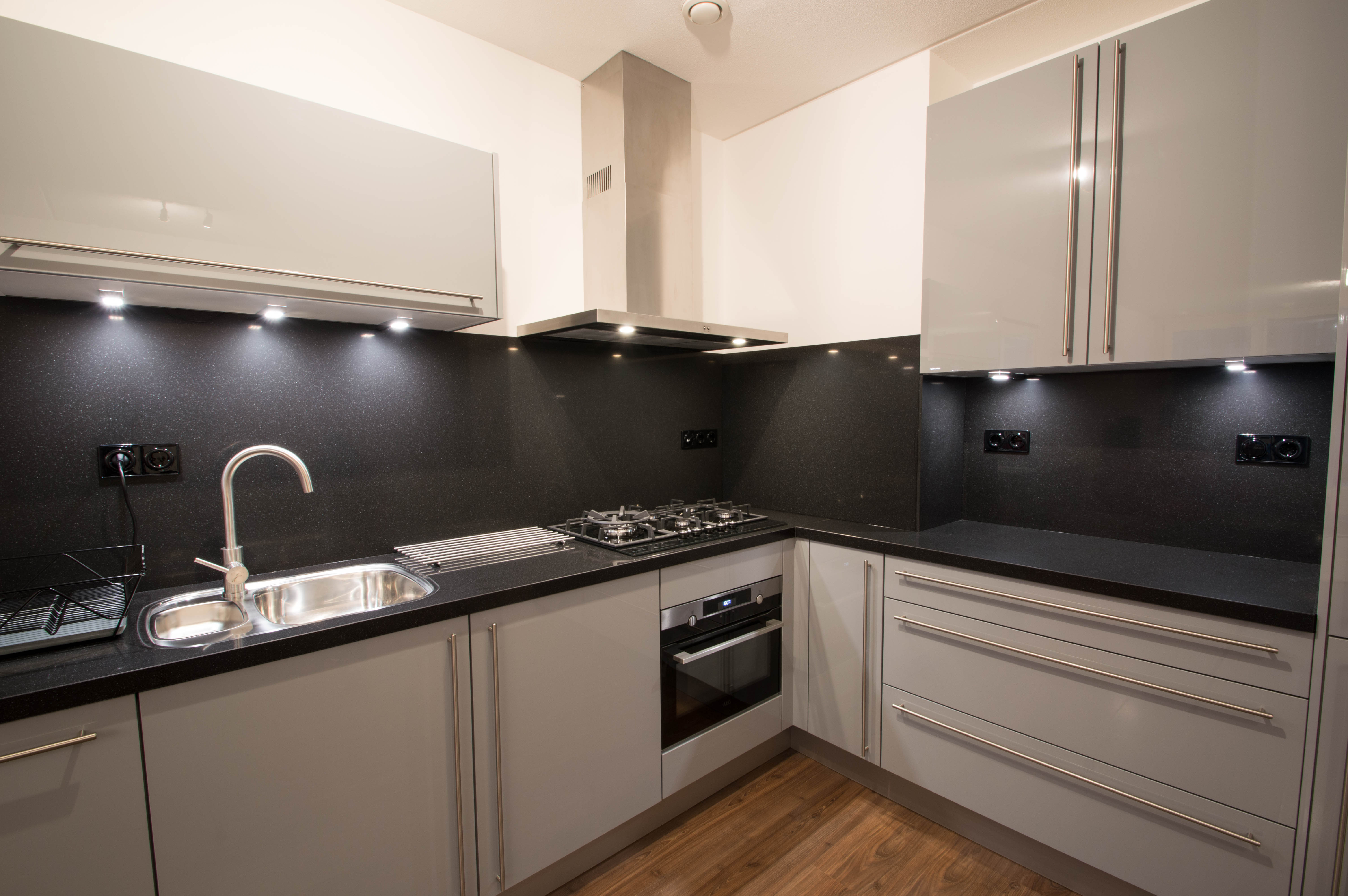 Property image 0 for 9