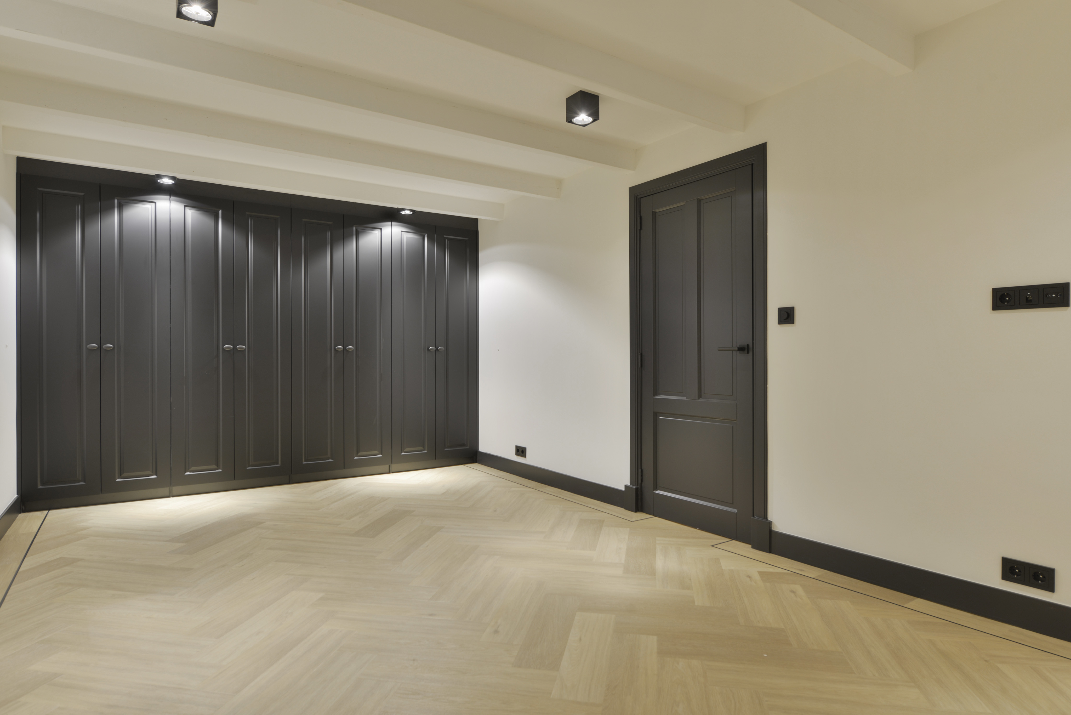 Property image 0 for 25