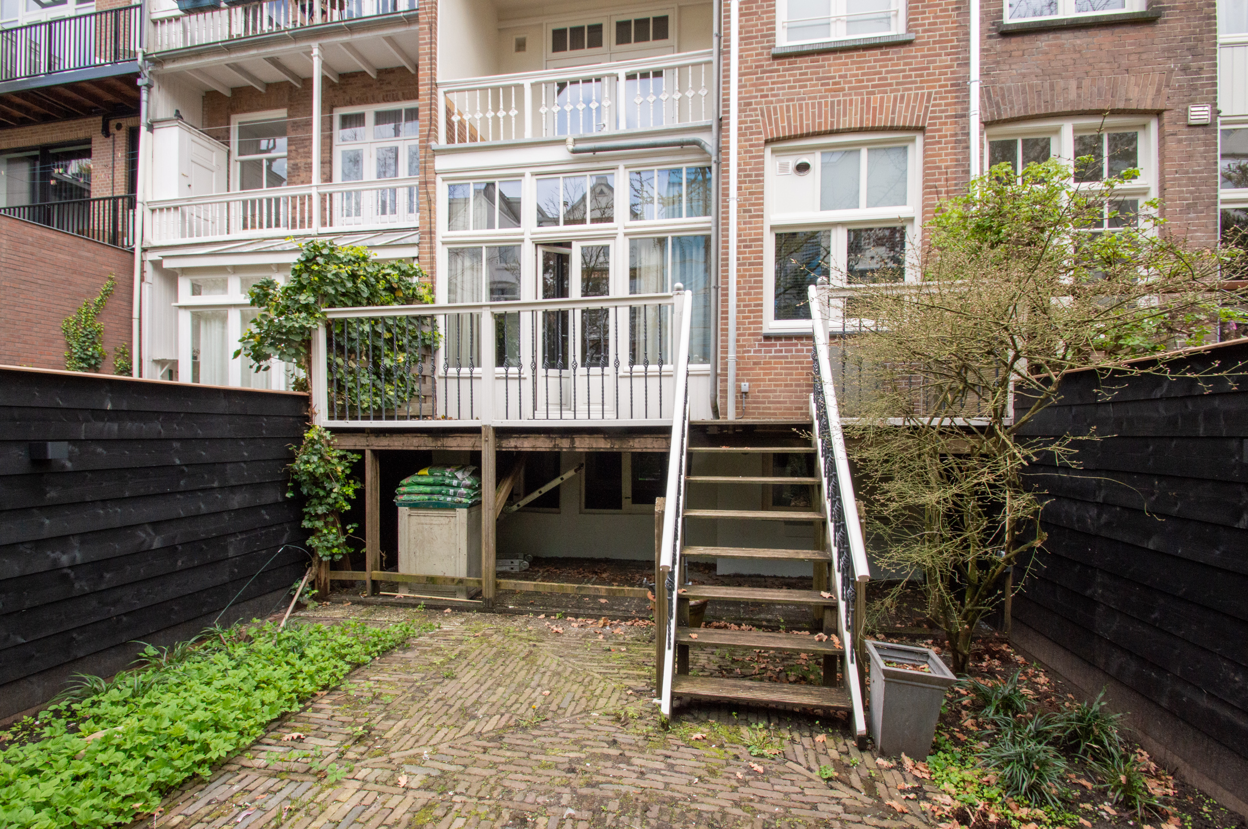 Property image 0 for 18