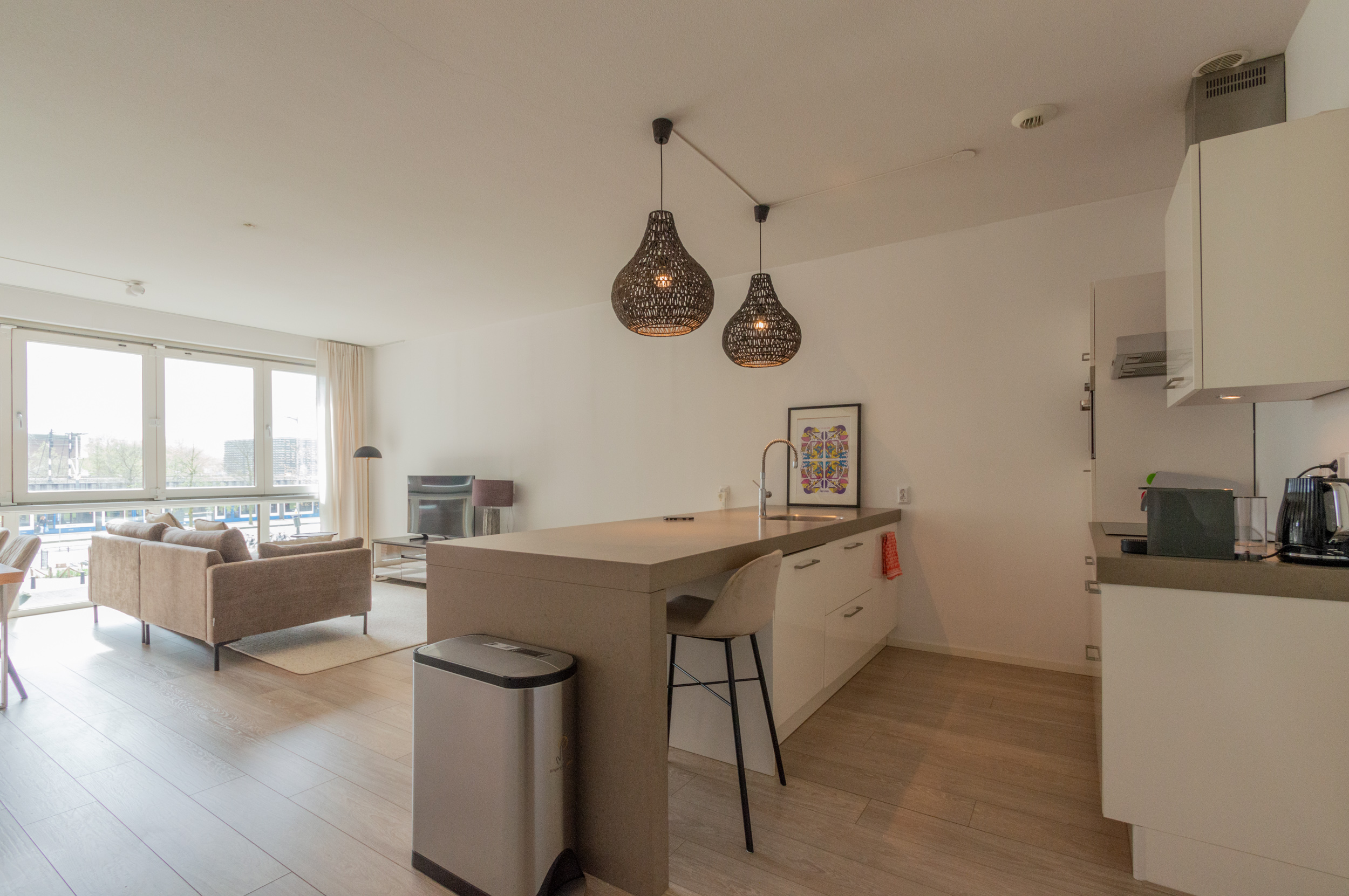 Property image 0 for 6