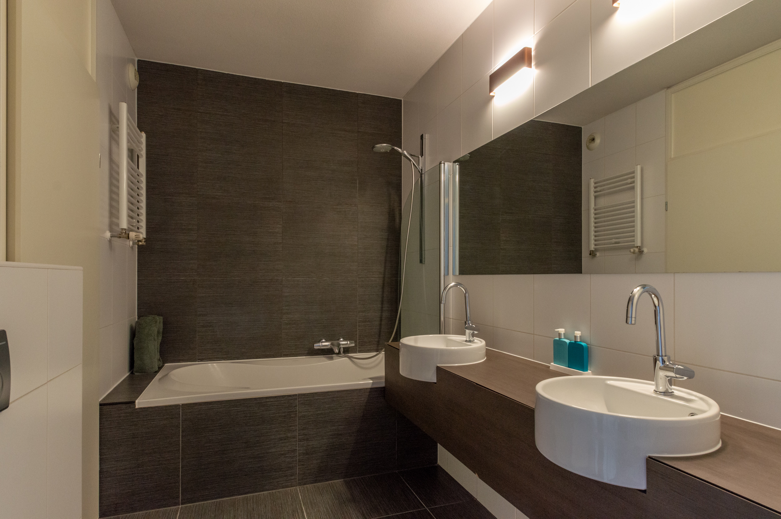 Property image 0 for 12