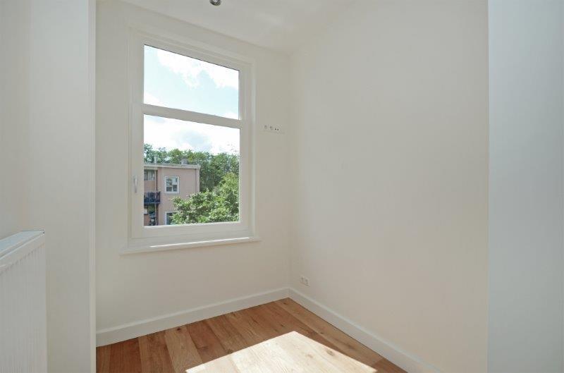 Property image 0 for 6