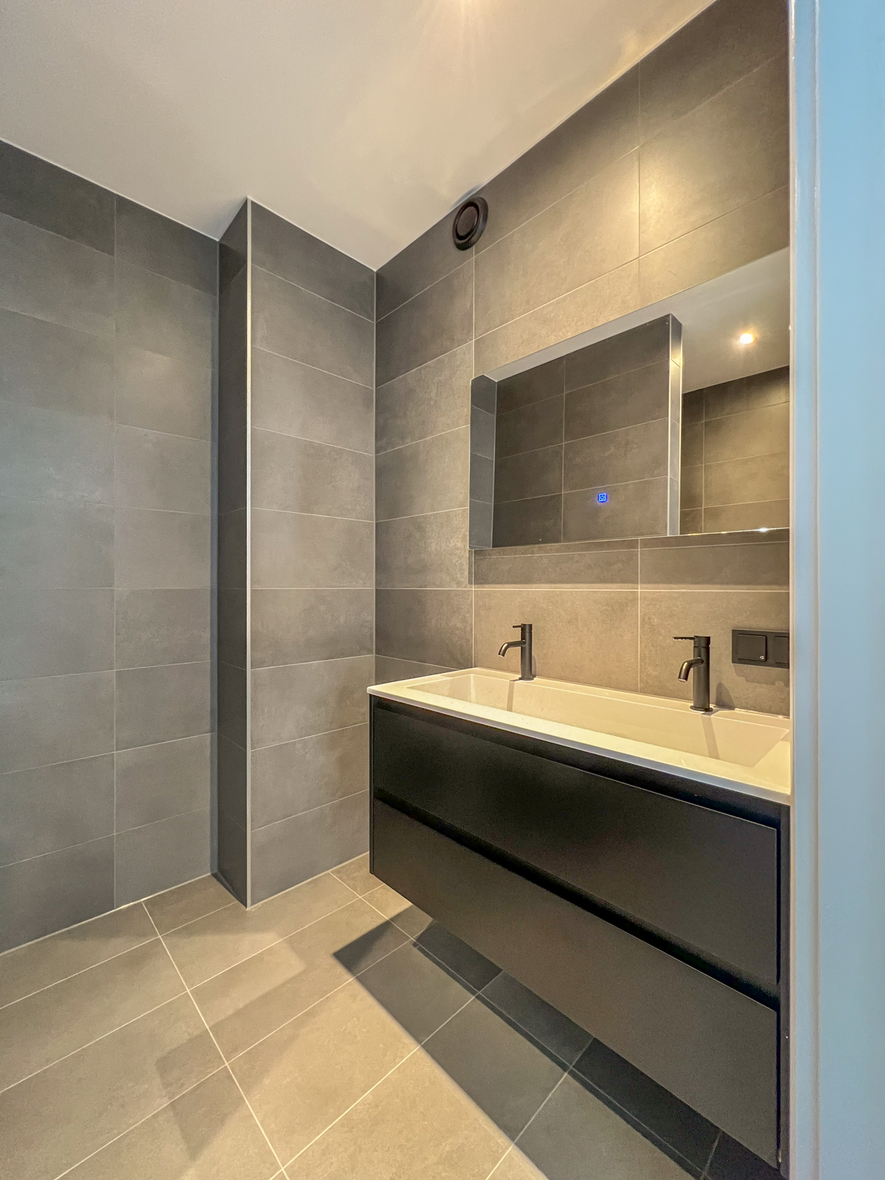 Property image 0 for 13