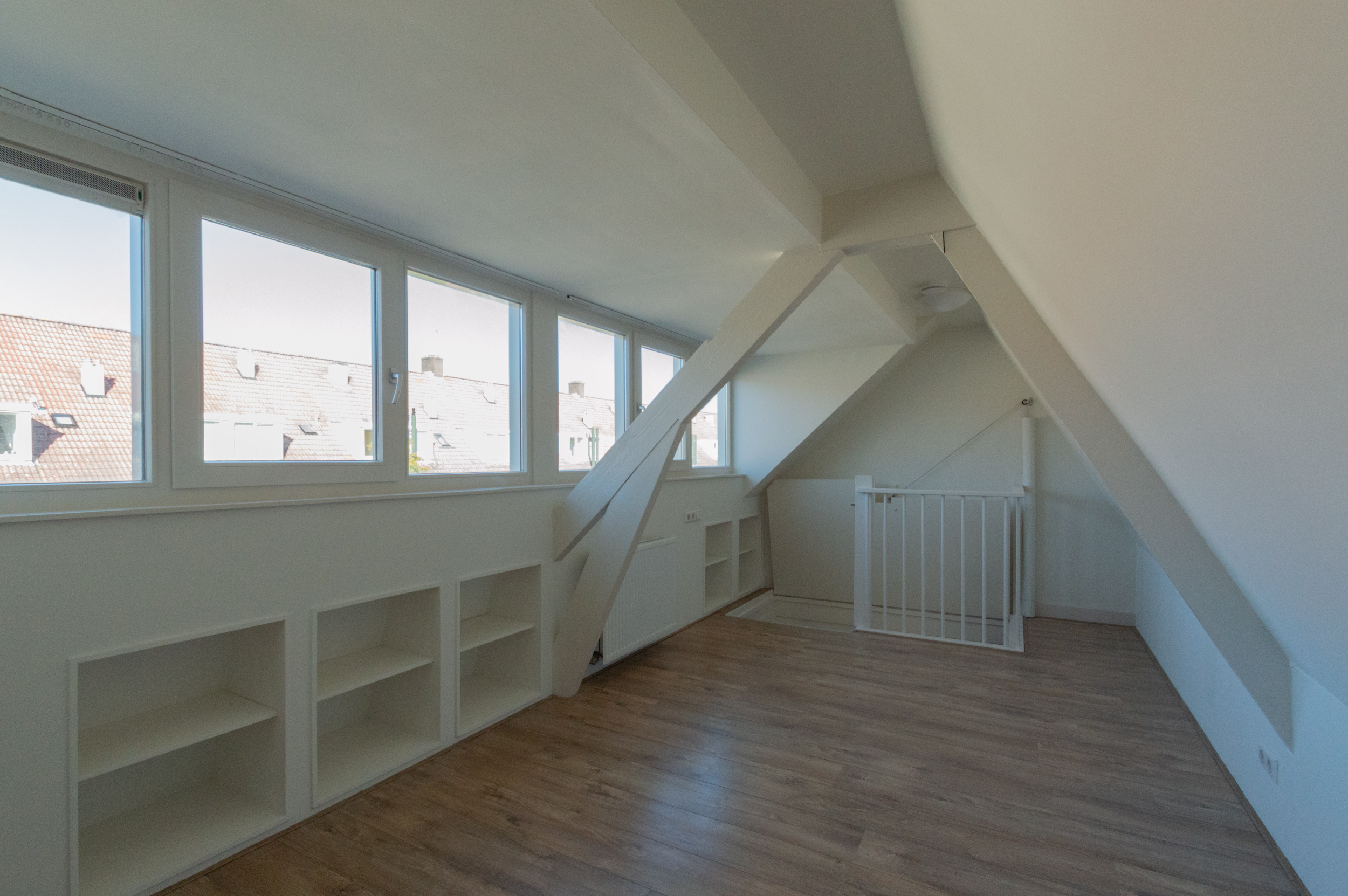 Property image 0 for 18