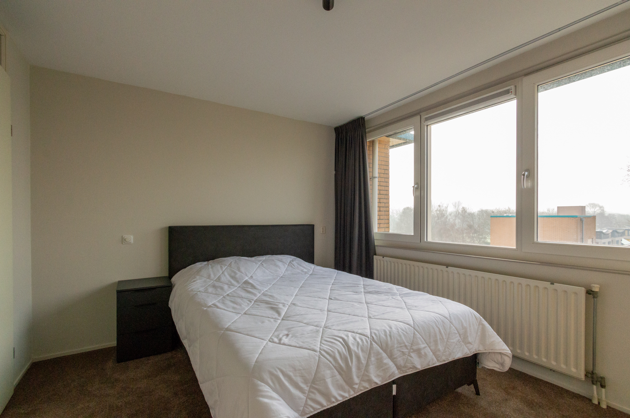 Property image 0 for 10