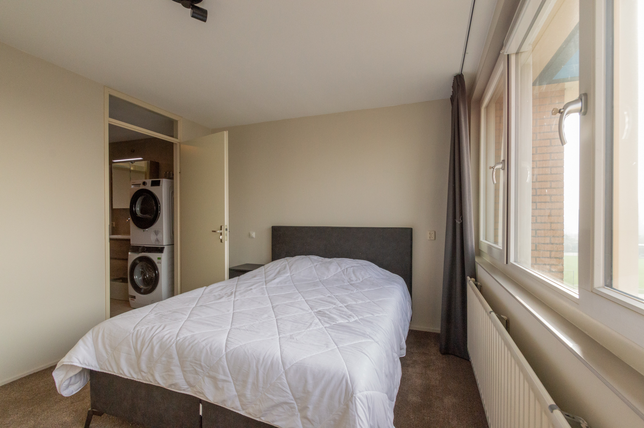 Property image 0 for 11