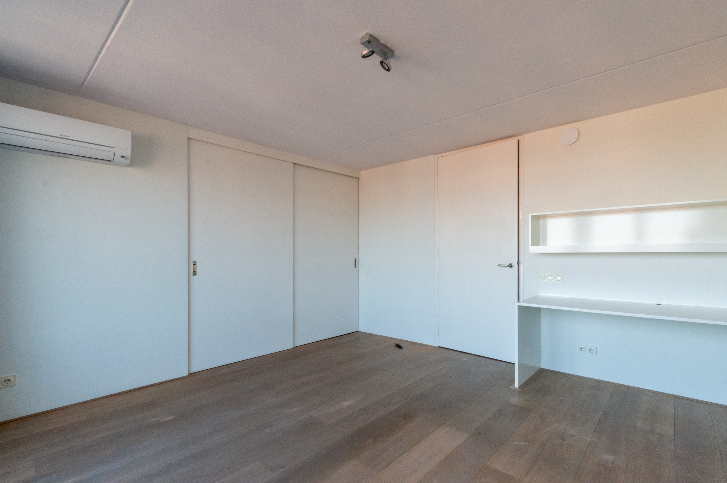 Eigenschapsafbeelding 0 voor 14